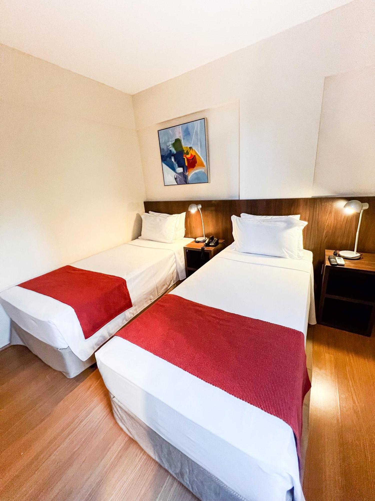 Royal Design Savassi Hotel 贝洛哈里桑塔 外观 照片