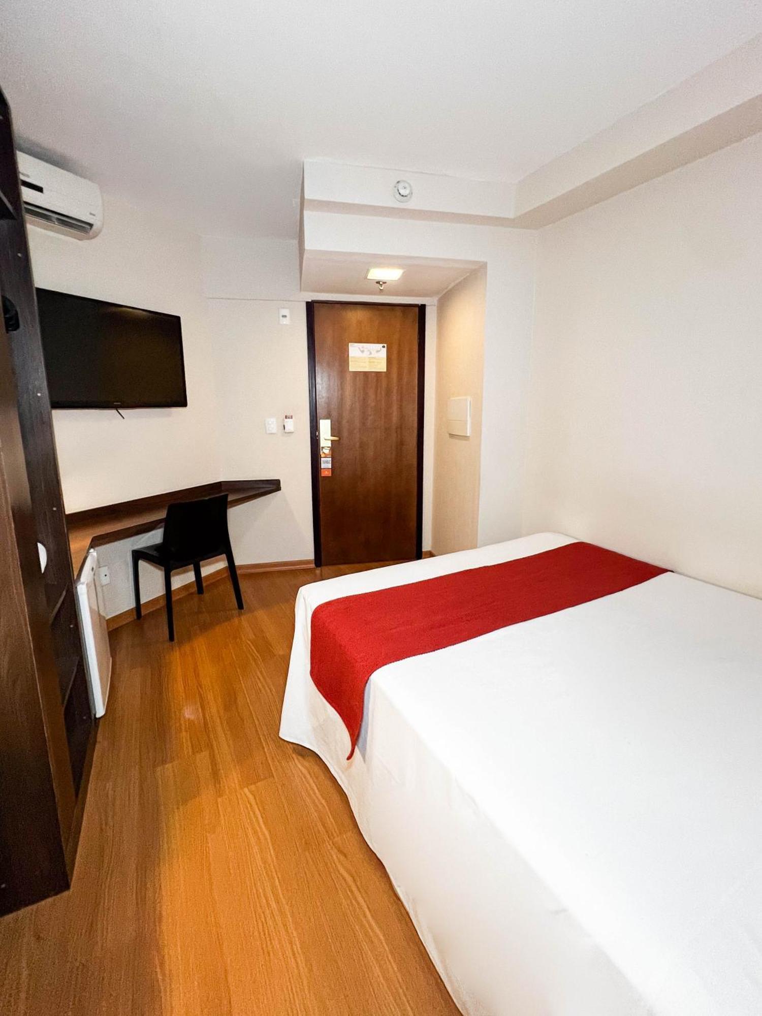 Royal Design Savassi Hotel 贝洛哈里桑塔 外观 照片