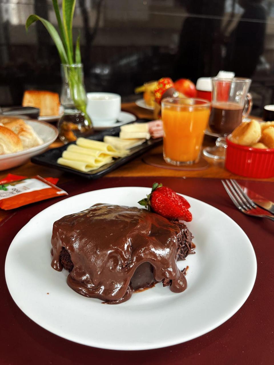 Royal Design Savassi Hotel 贝洛哈里桑塔 外观 照片